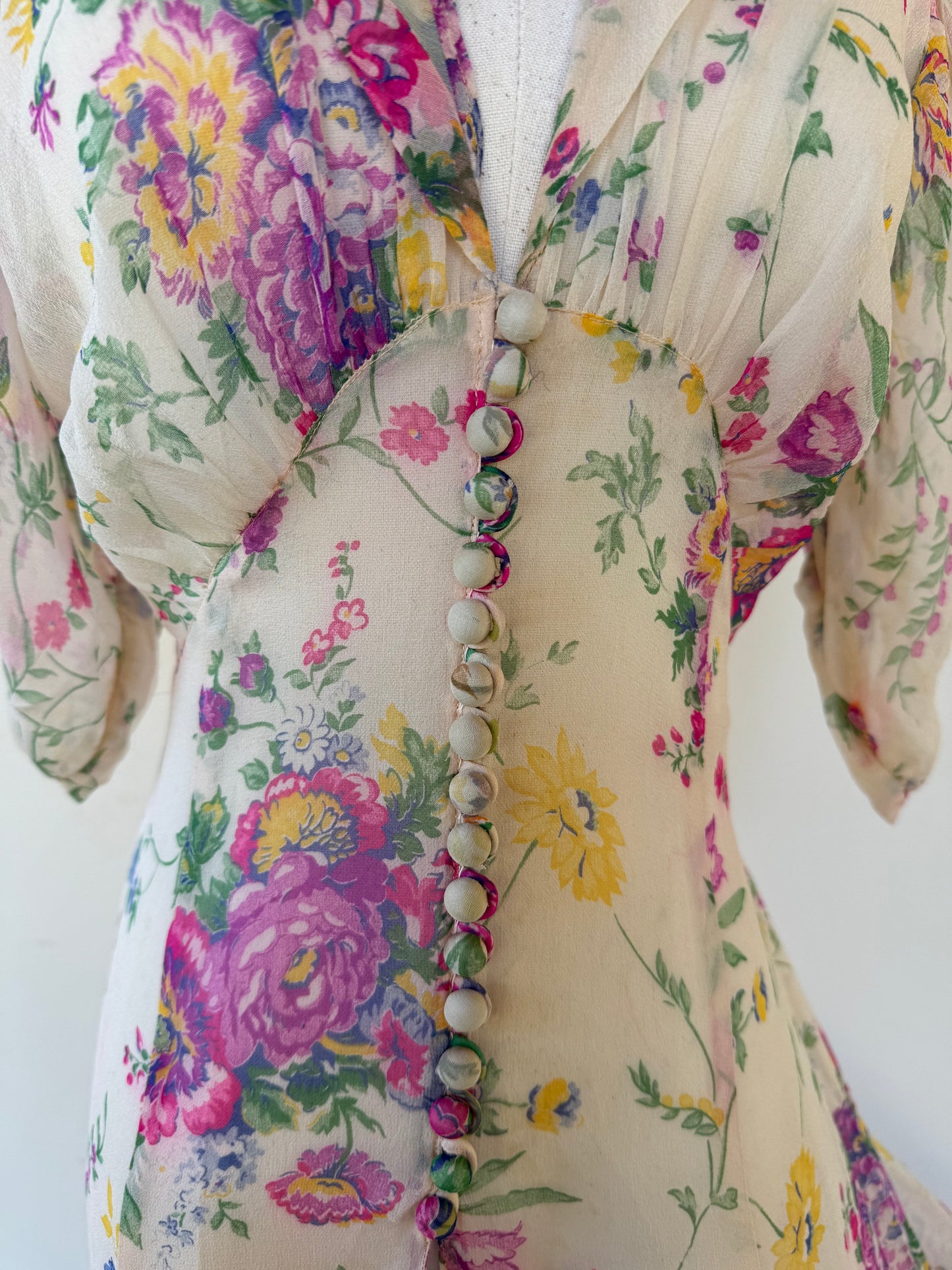 1930s Silk Chiffon Floral Dress w/ Puffed Shoulders- S