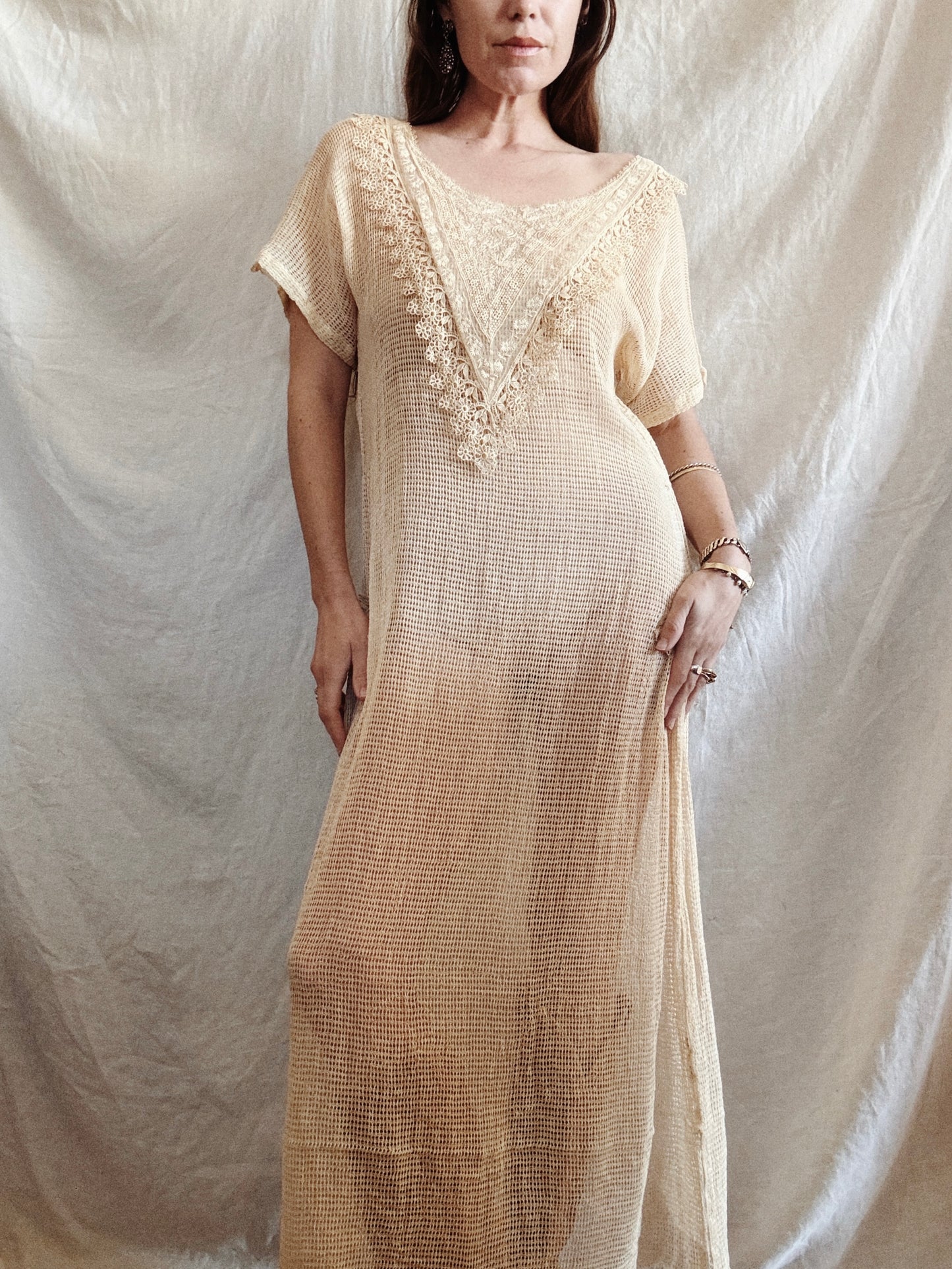 1920s Creme Fishnet Kaftan Dress w/ Lace