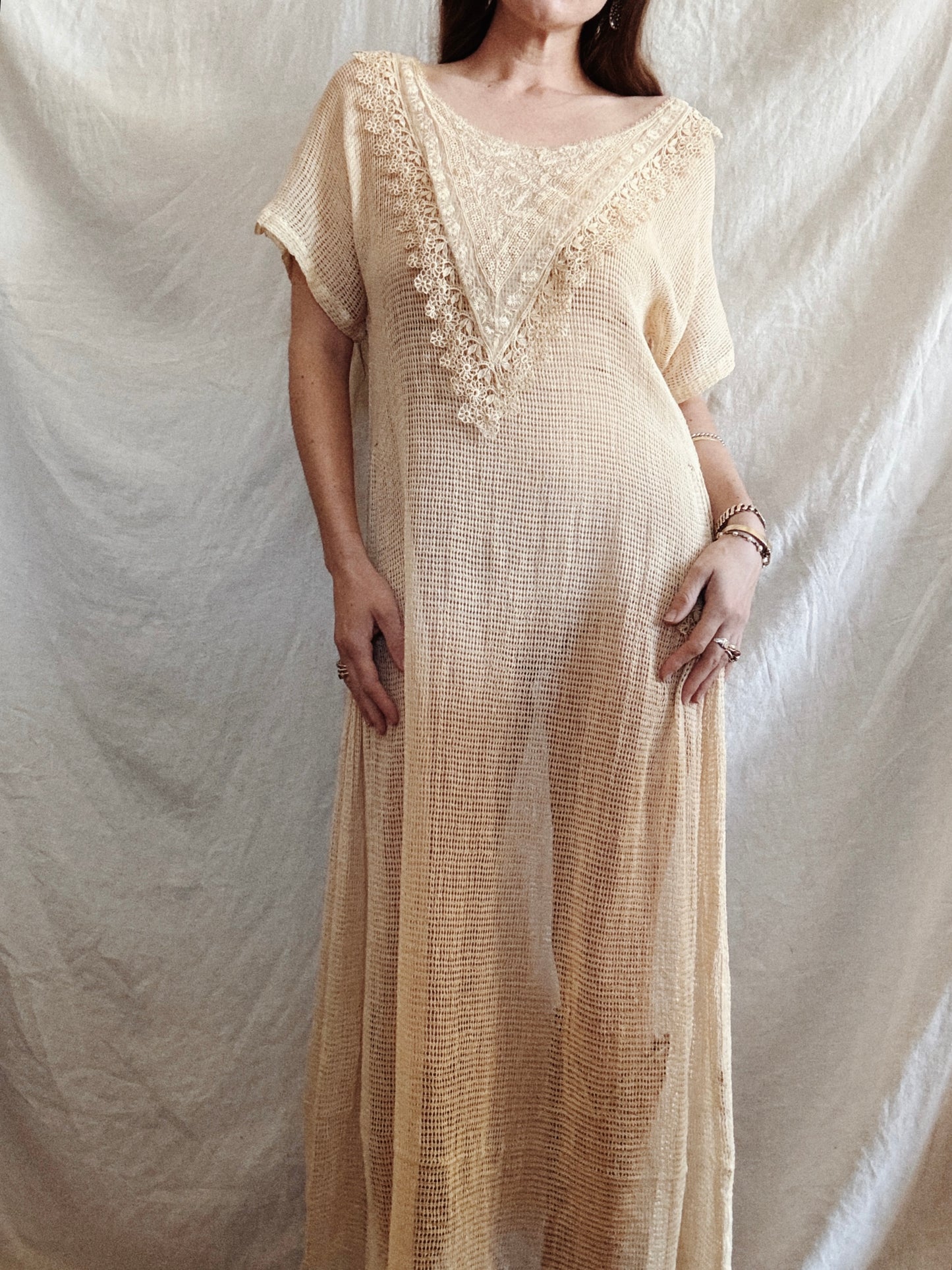 1920s Creme Fishnet Kaftan Dress w/ Lace