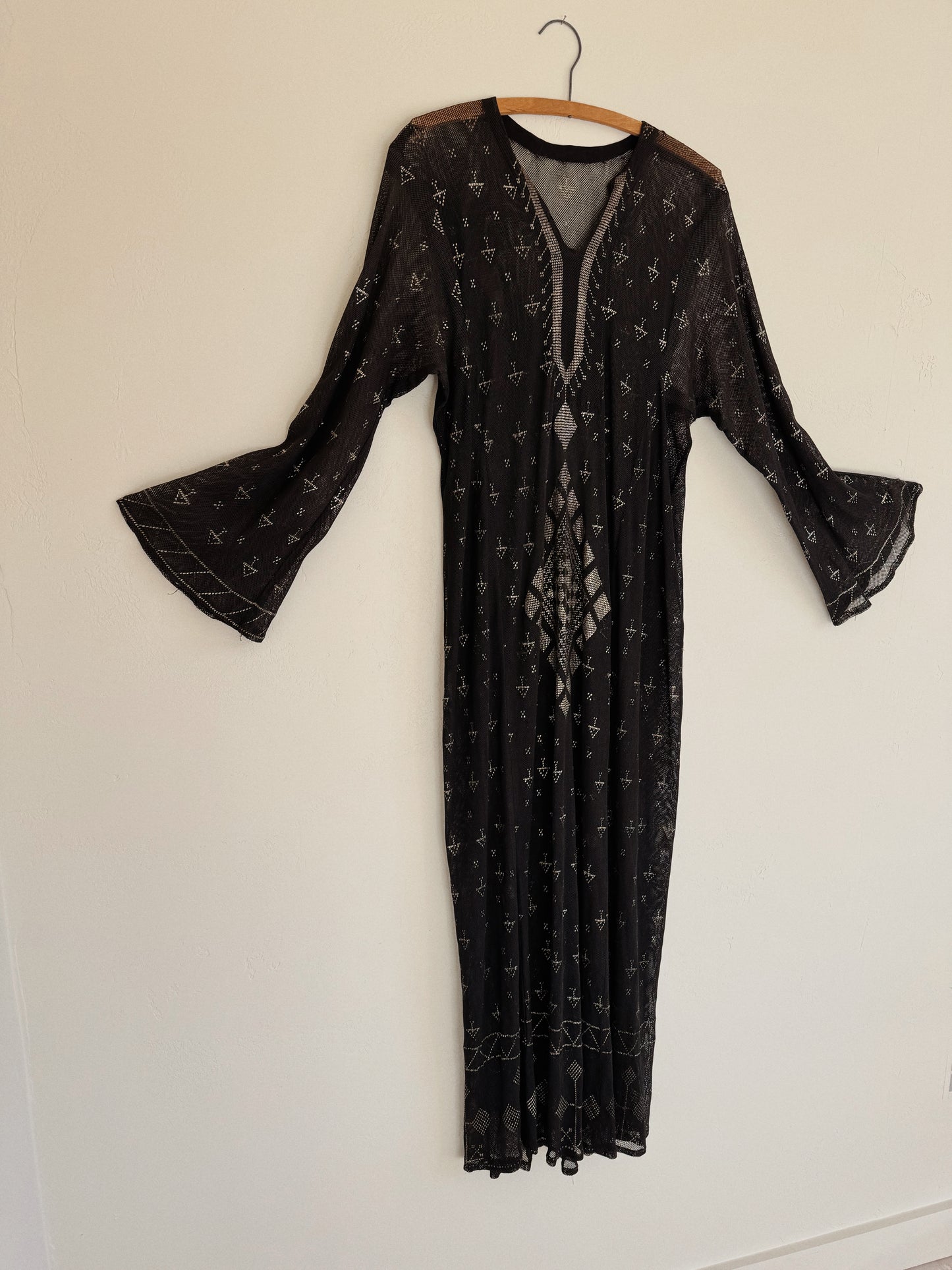 1970s Does 20s Assuit Black Kaftan- M/L