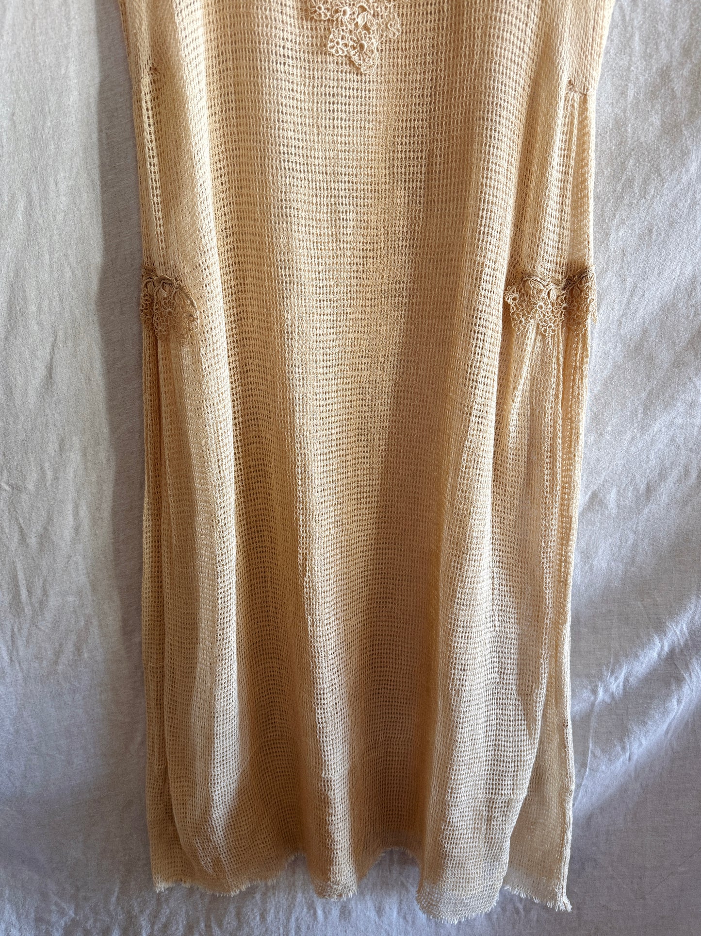 1920s Creme Fishnet Kaftan Dress w/ Lace