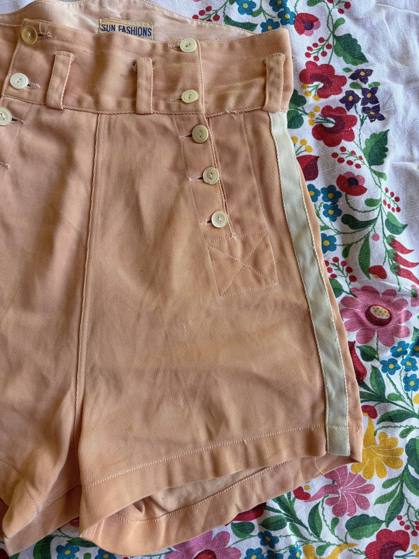 1930s Petal Pink Gabardine Flap Front Shorts- S/M